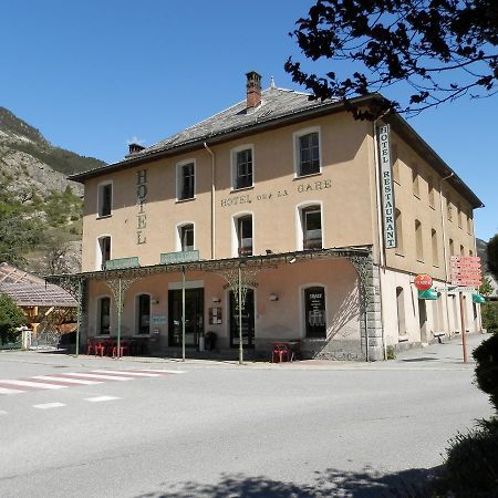 Hotel La Gare LʼArgentière-la-Bessée Exterior foto